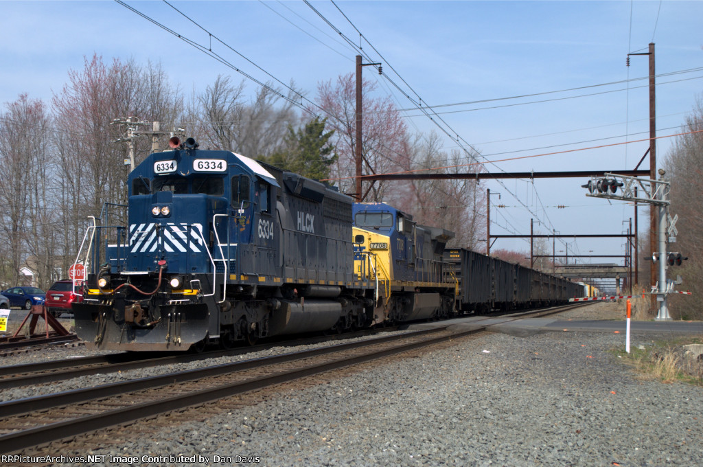 HLCX SD40-2 6334 leads R434-13